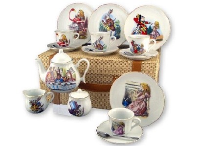 Alice In Wonderland Teapots